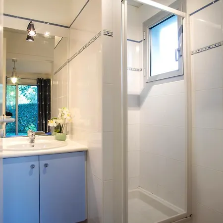 Demeure D'exception Sur Le Golf De Avec Piscine Chauffee Бискаррос