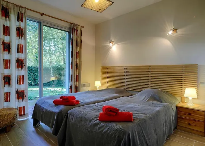 Ferienhaus Demeure D'exception Sur Le Golf De Avec Piscine Chauffee Biscarrosse